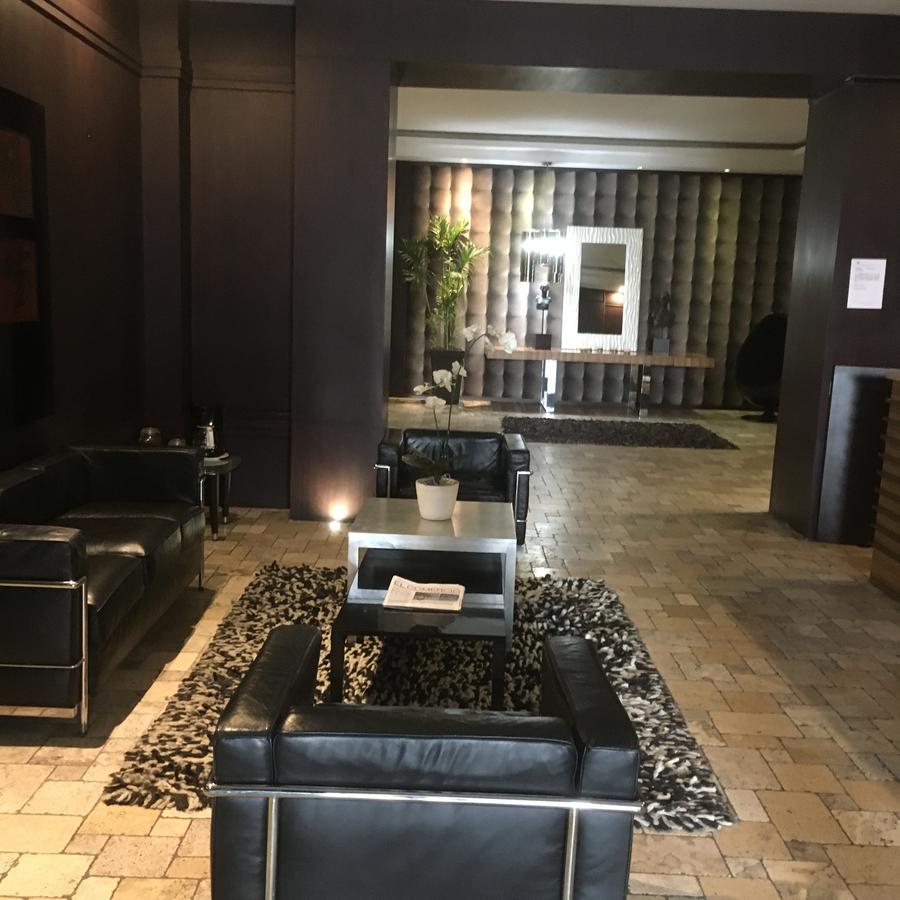 Suites Parque Real Кито Екстериор снимка