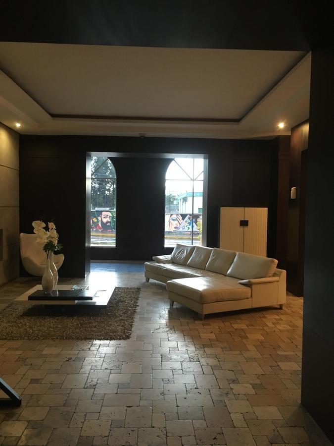 Suites Parque Real Кито Екстериор снимка