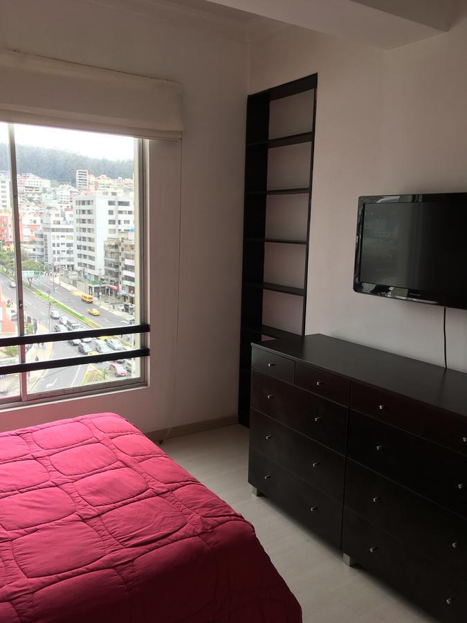 Suites Parque Real Кито Екстериор снимка