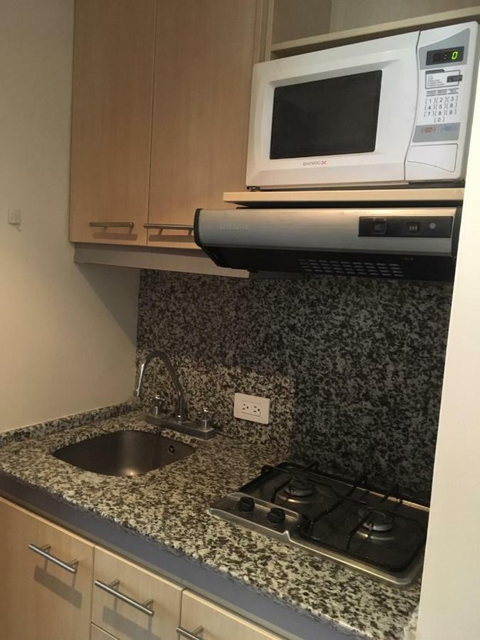 Suites Parque Real Кито Екстериор снимка