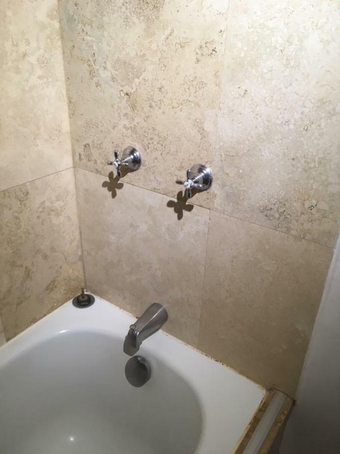 Suites Parque Real Кито Екстериор снимка