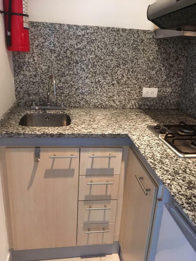 Suites Parque Real Кито Екстериор снимка